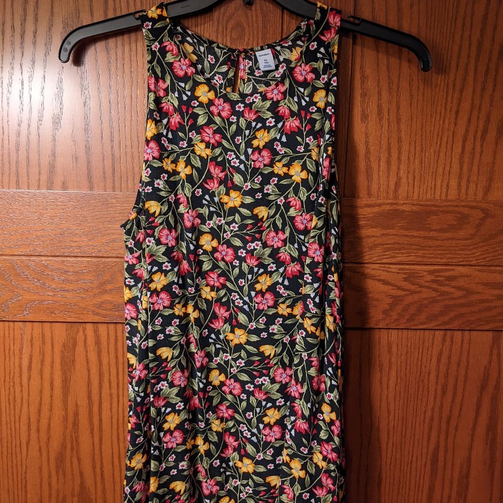 Old Navy rayon sleeveless tank top, loose, flowy bottom, XL Tall